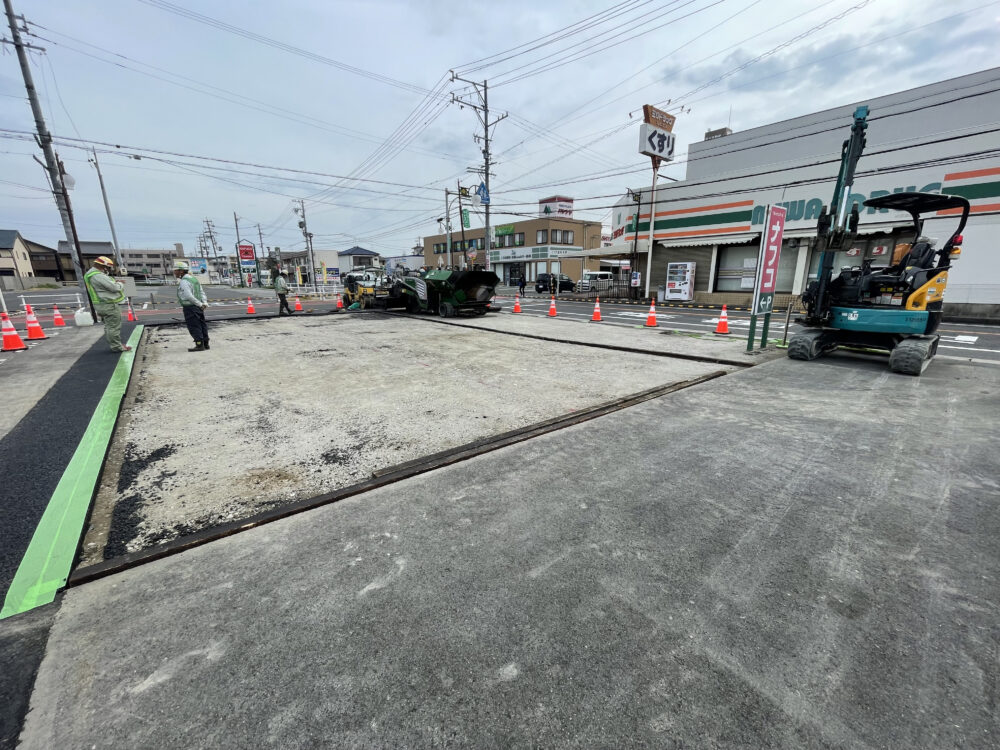 施工中